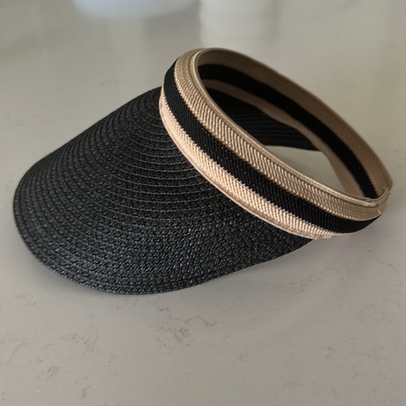 Nordstrom Accessories Nordstrom Black And Tan Structured Sunvisor